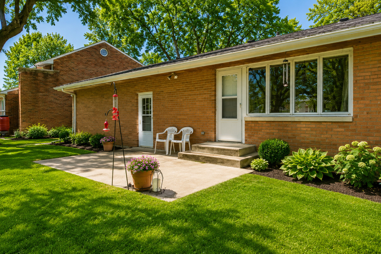 3310 Coventry Court