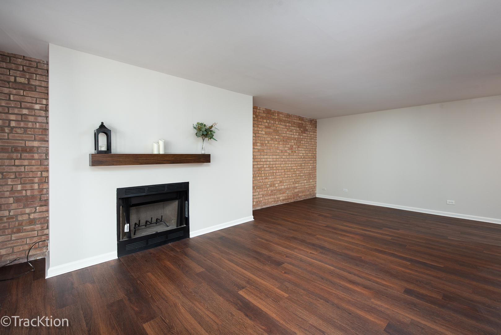 5950 Oakwood Drive Unit: 1H
