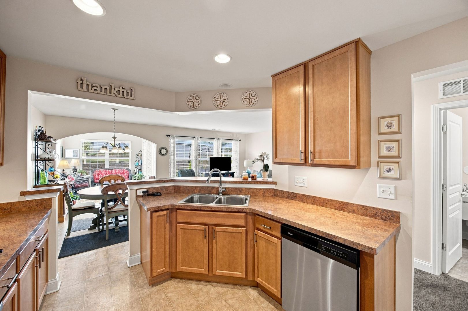 848 Voyage Way