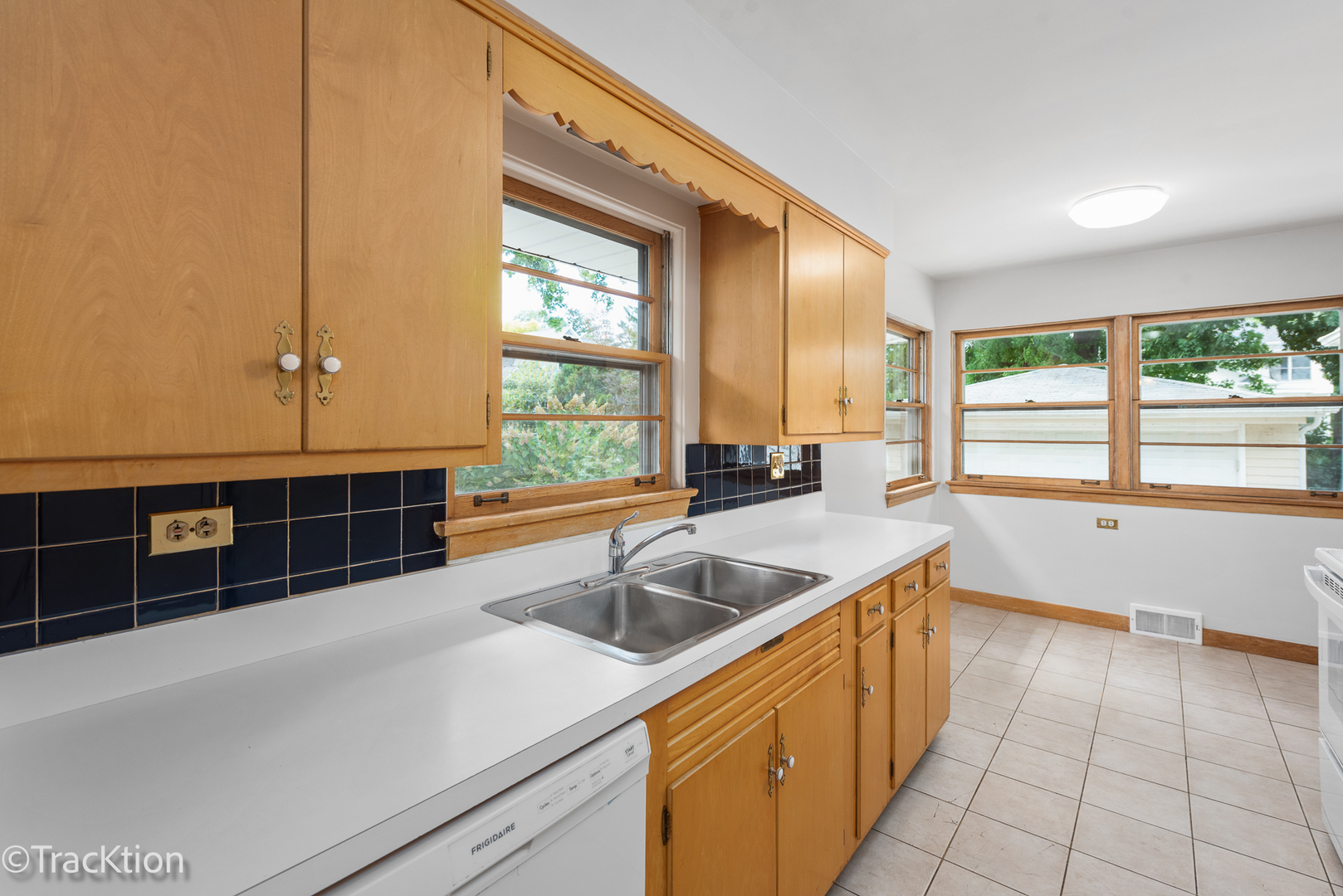 310 Merton Avenue