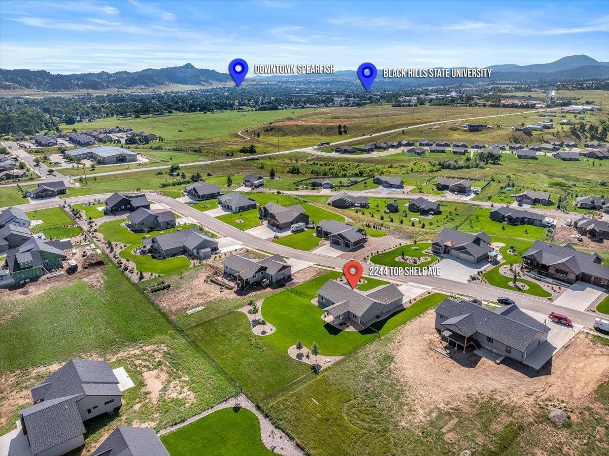 2244 Top Shelf Avenue