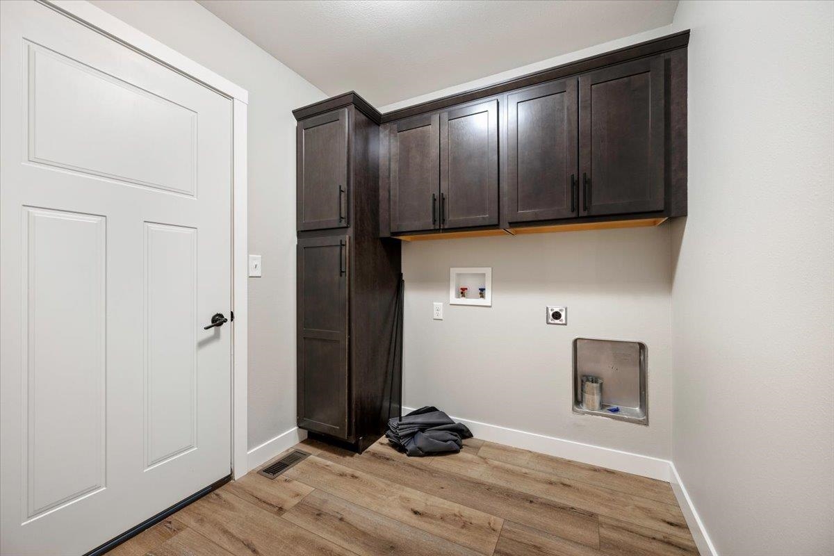 4523 Vinecliff Drive