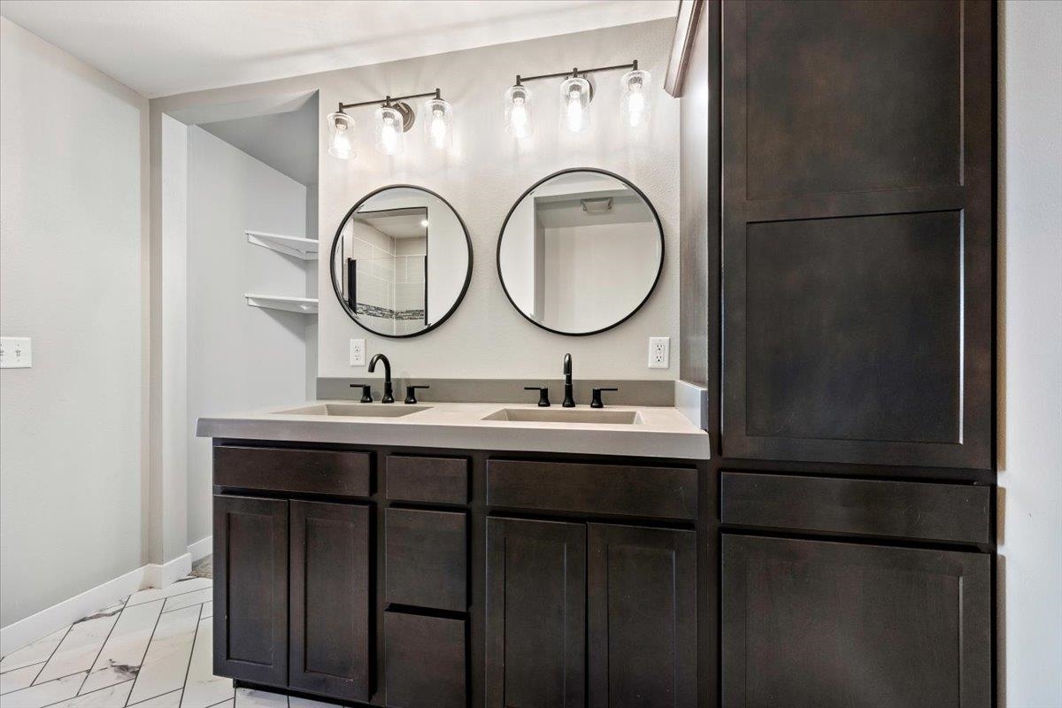 4523 Vinecliff Drive