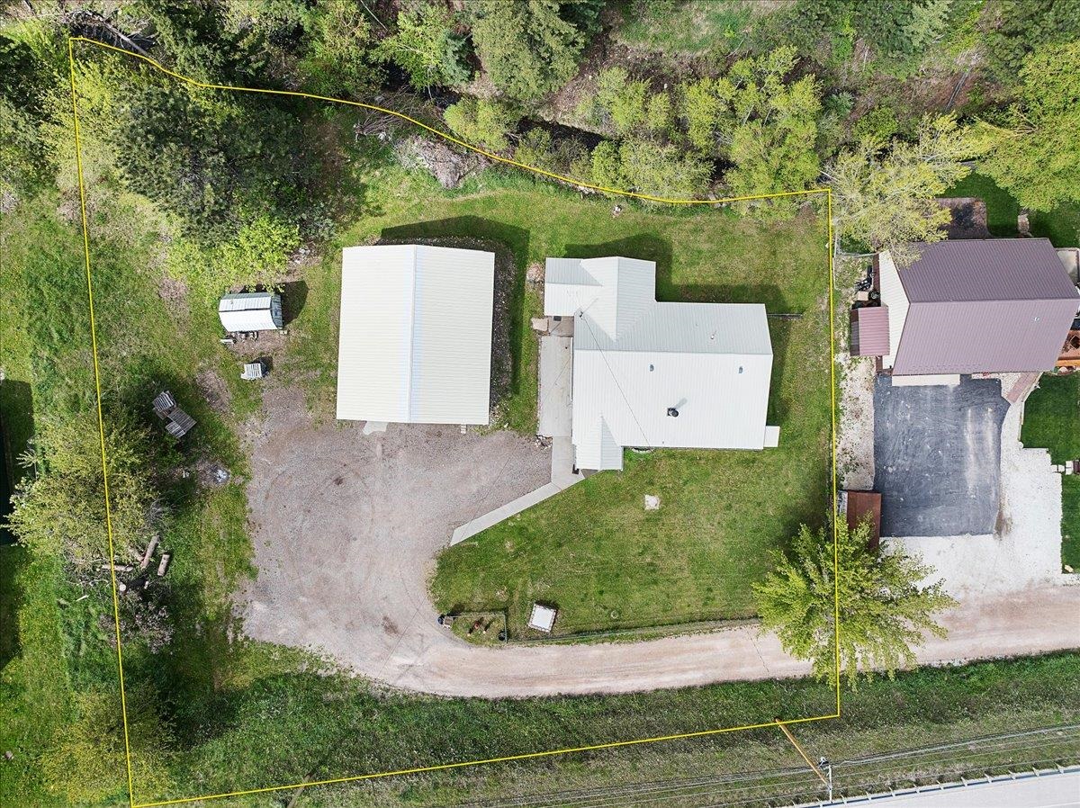 21057 Highway 385