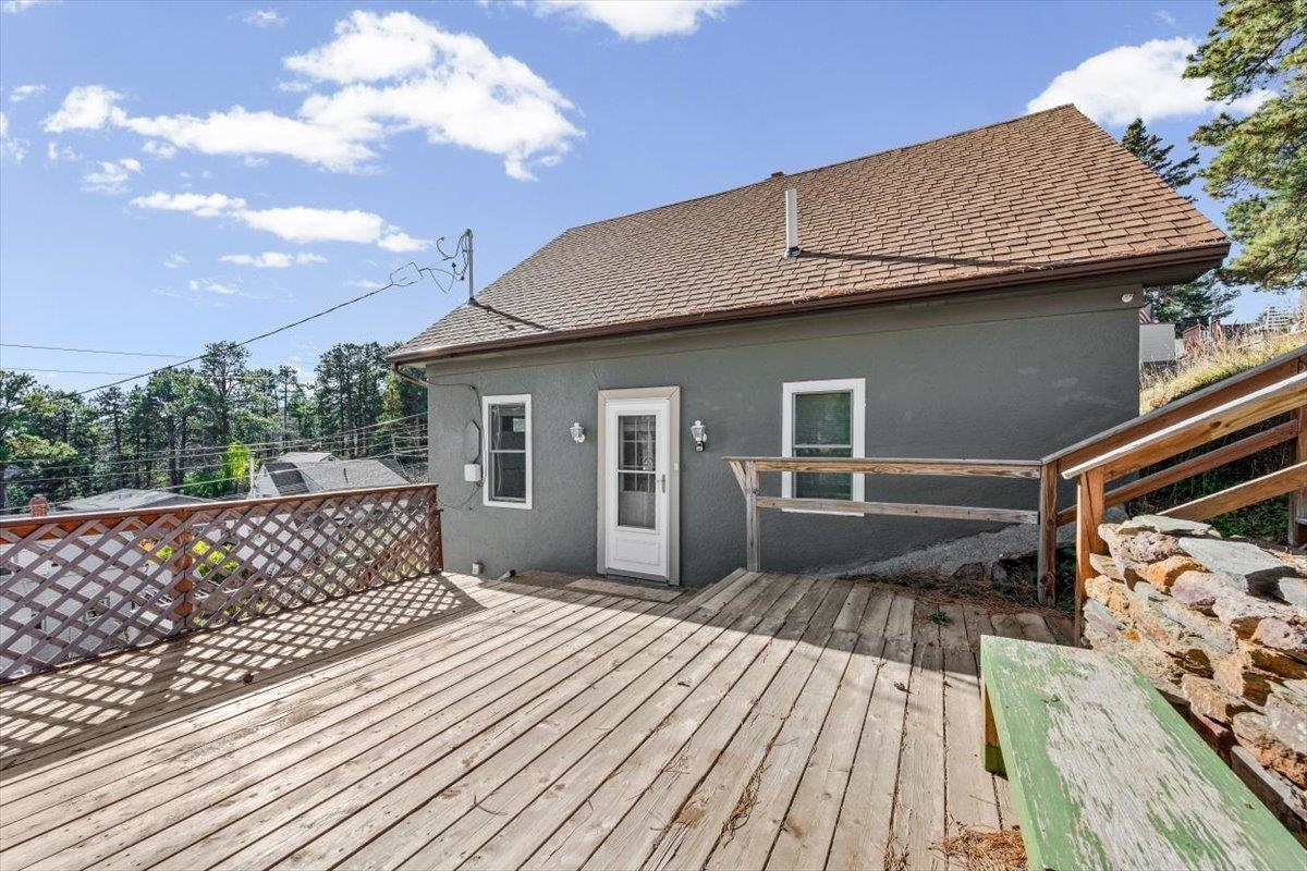 407 W Summit Street