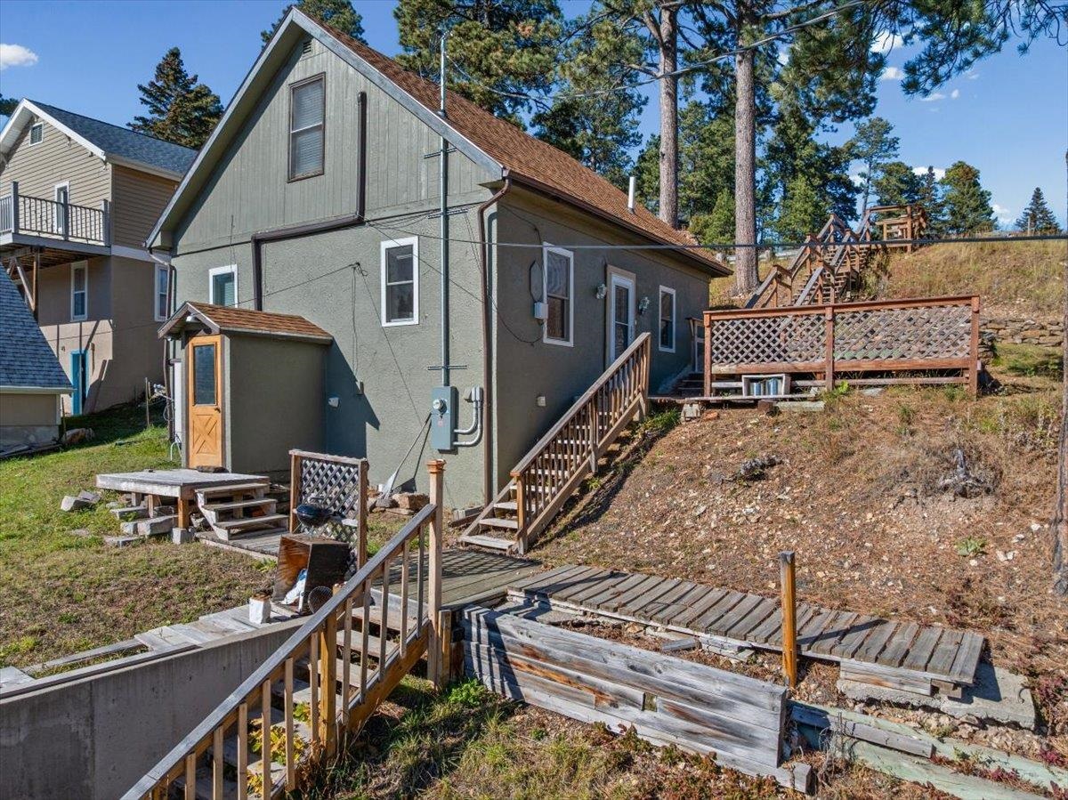 407 W Summit Street