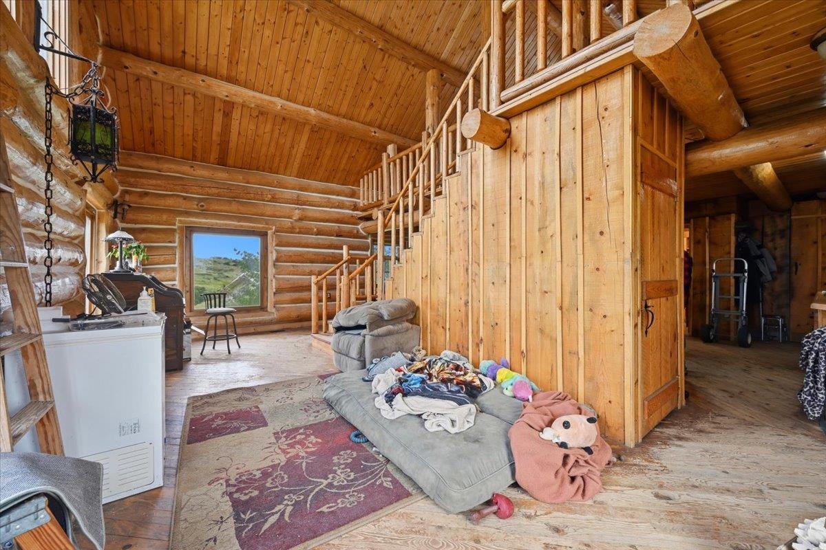 11081 Ridge Road