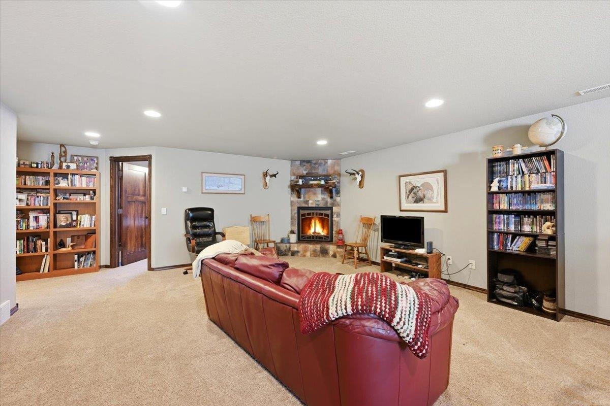 19236 Carriage Circle