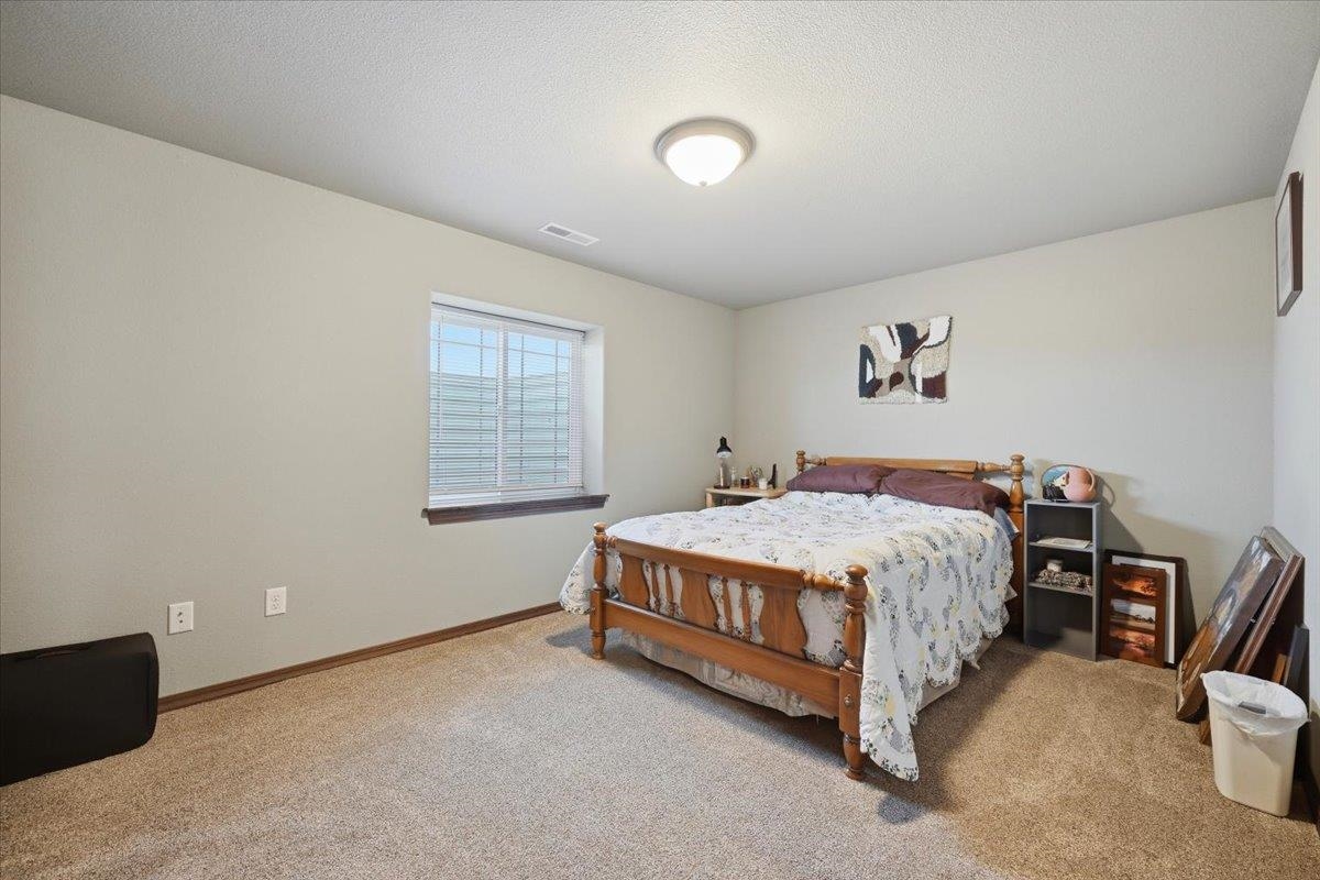 19236 Carriage Circle