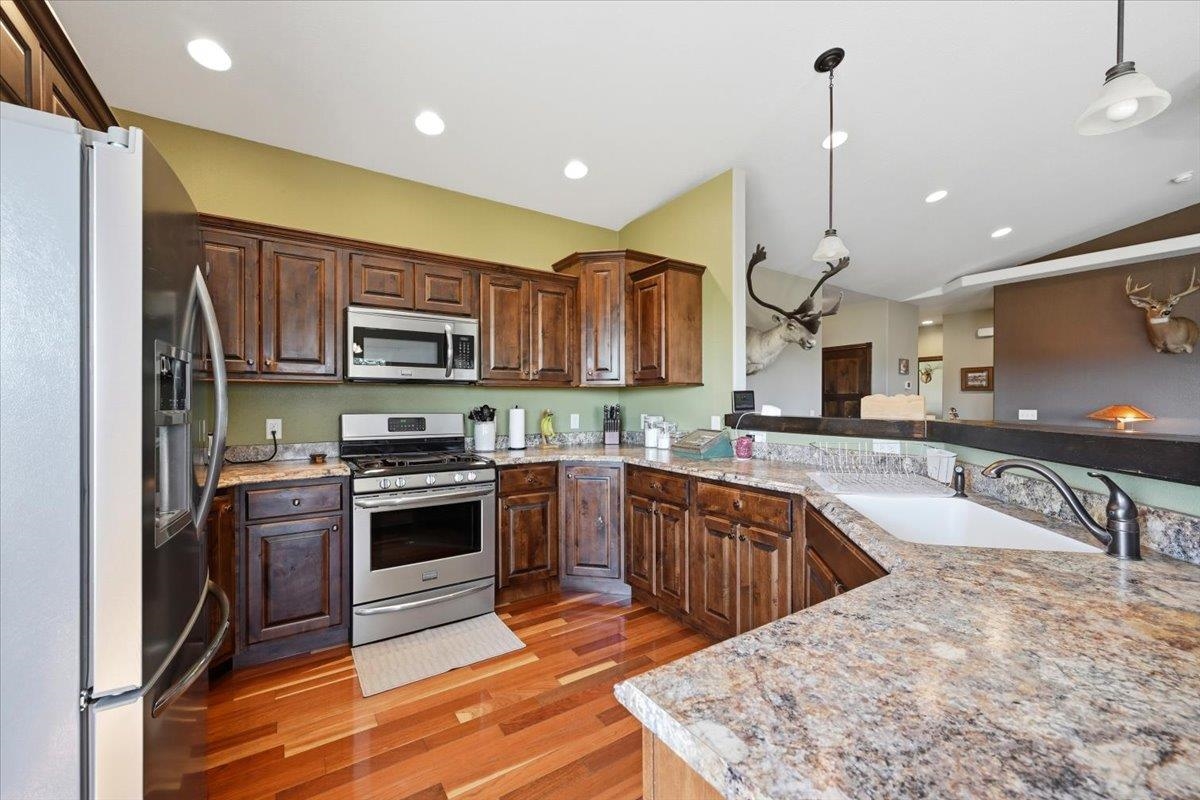 19236 Carriage Circle
