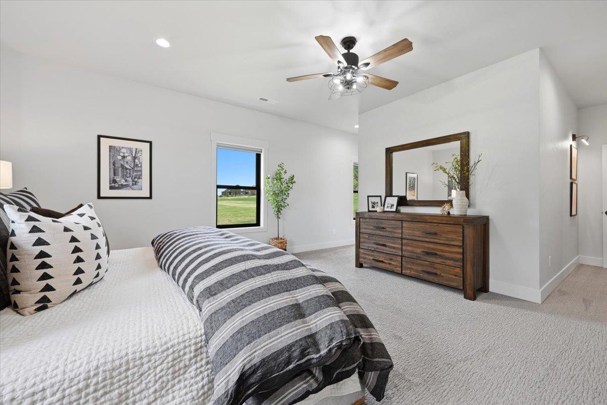 11805 Valley View Circle