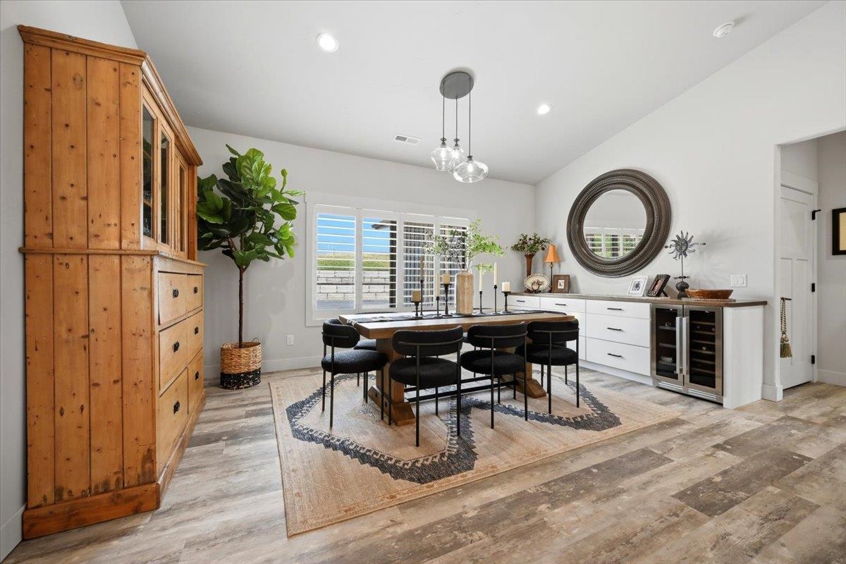 11805 Valley View Circle