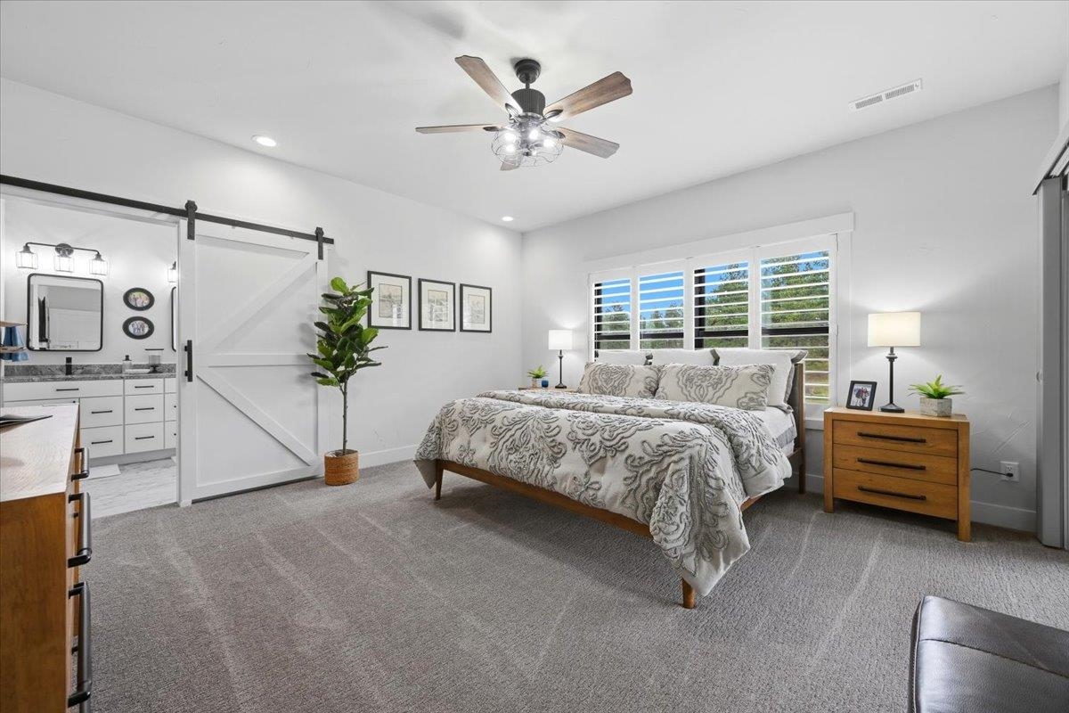 11805 Valley View Circle