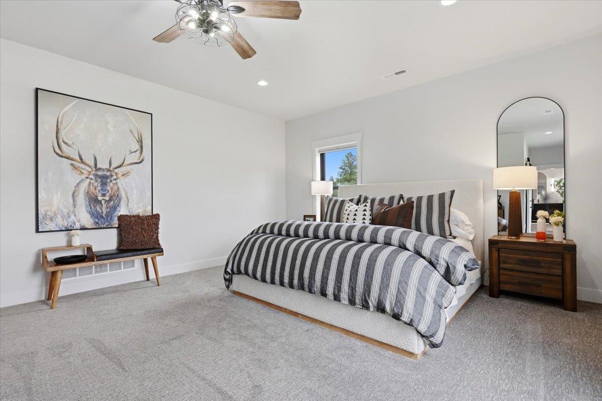 11805 Valley View Circle