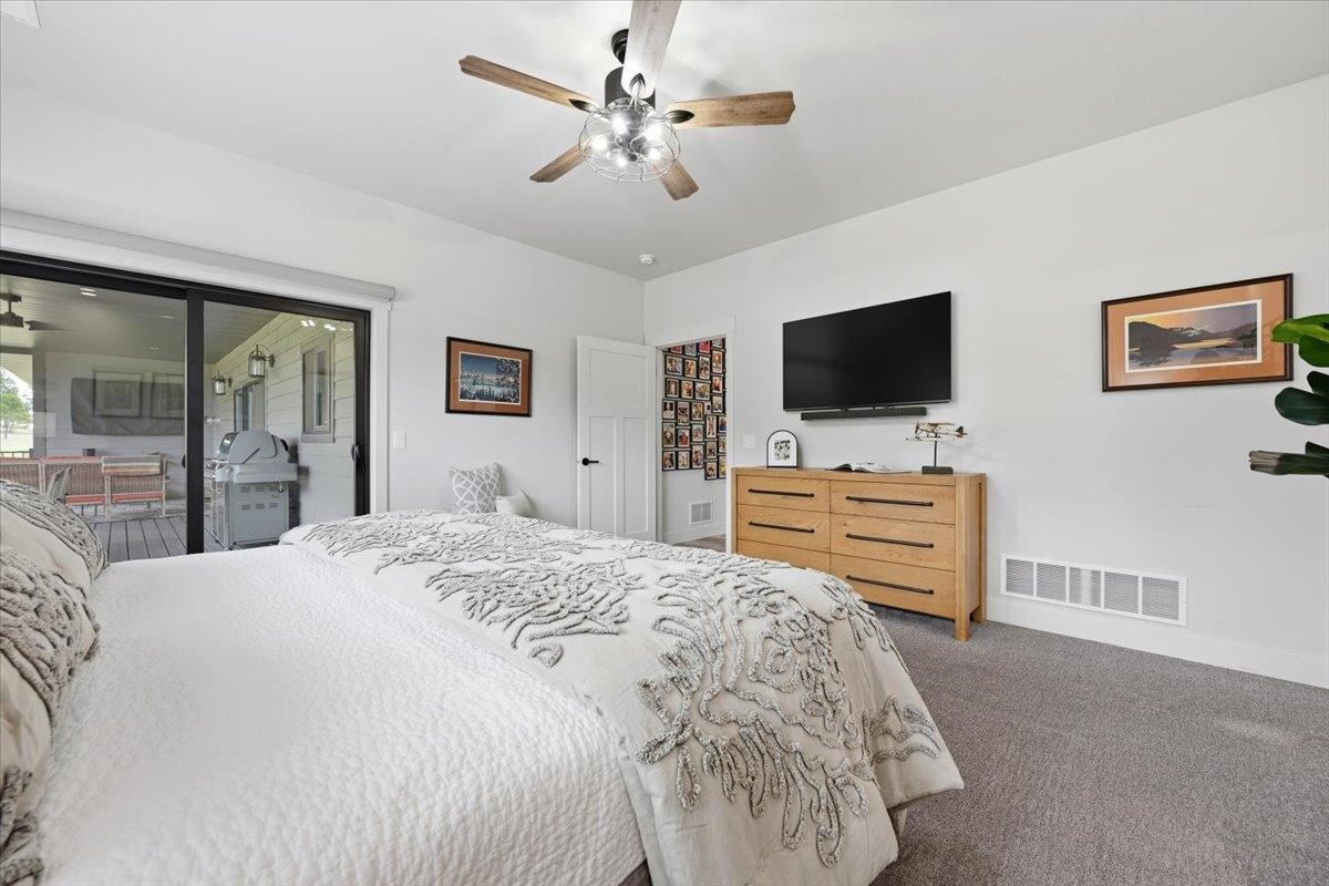 11805 Valley View Circle