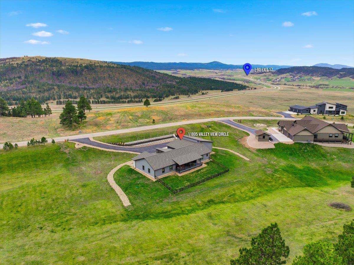 11805 Valley View Circle