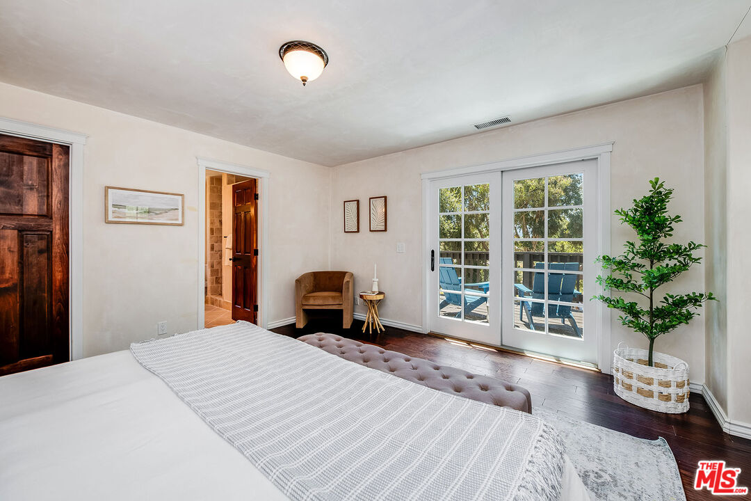 3333 Long Valley Rd