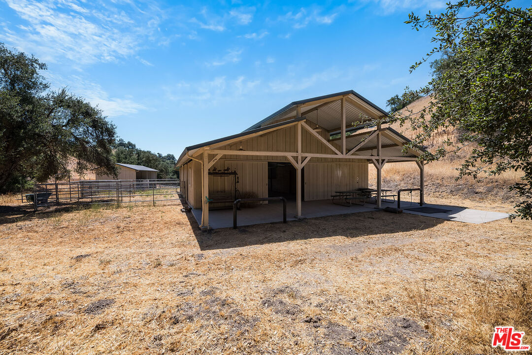 3333 Long Valley Rd