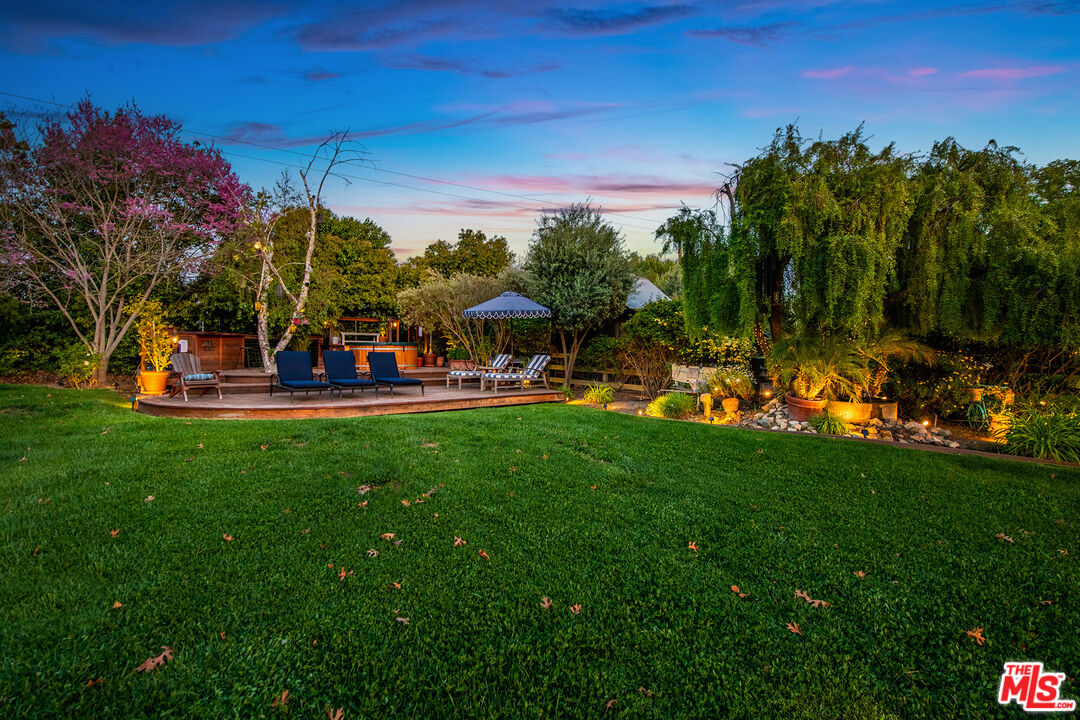 1516 Monarch Dr