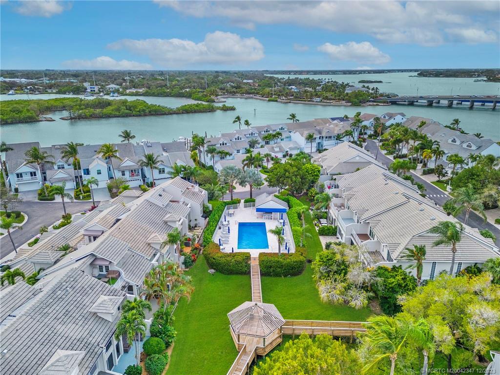 1000 N US Highway 1 803