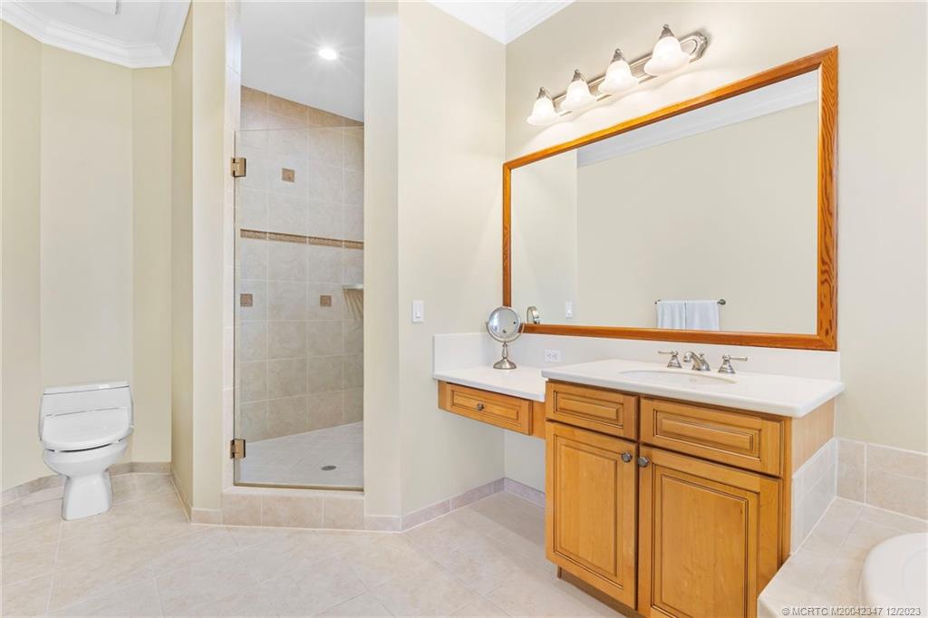 1000 N US Highway 1 803