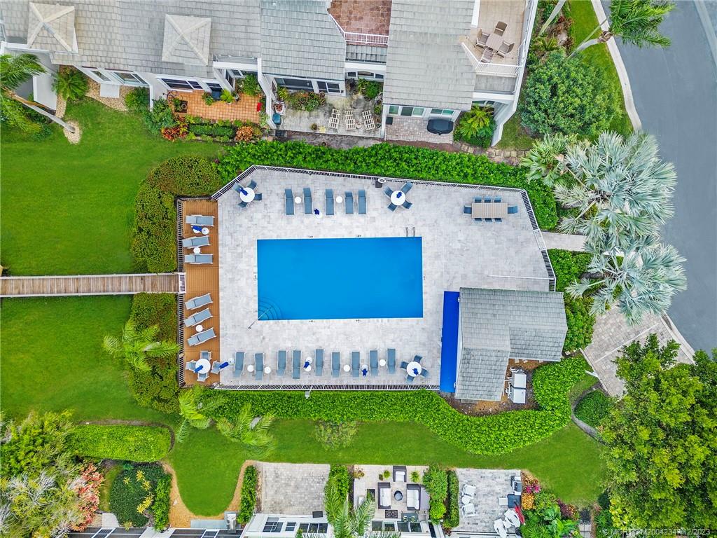 1000 N US Highway 1 803