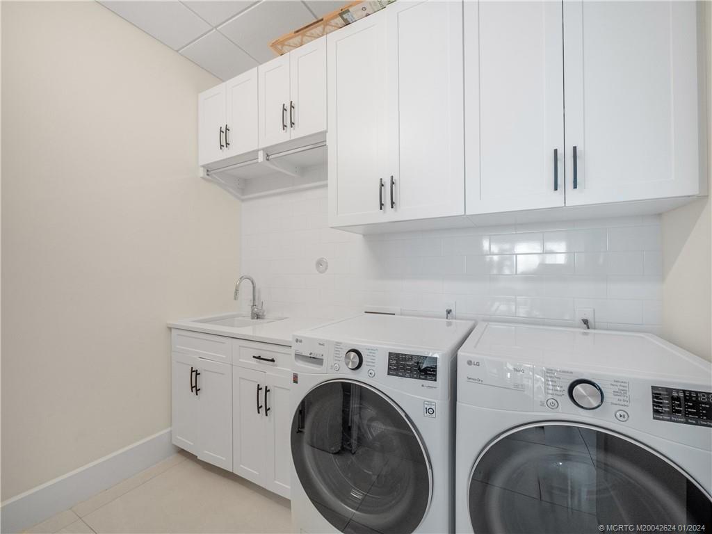 51 SE Seminole Street 401