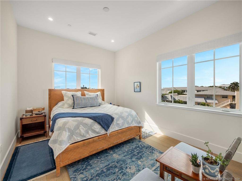 51 SE Seminole Street 401