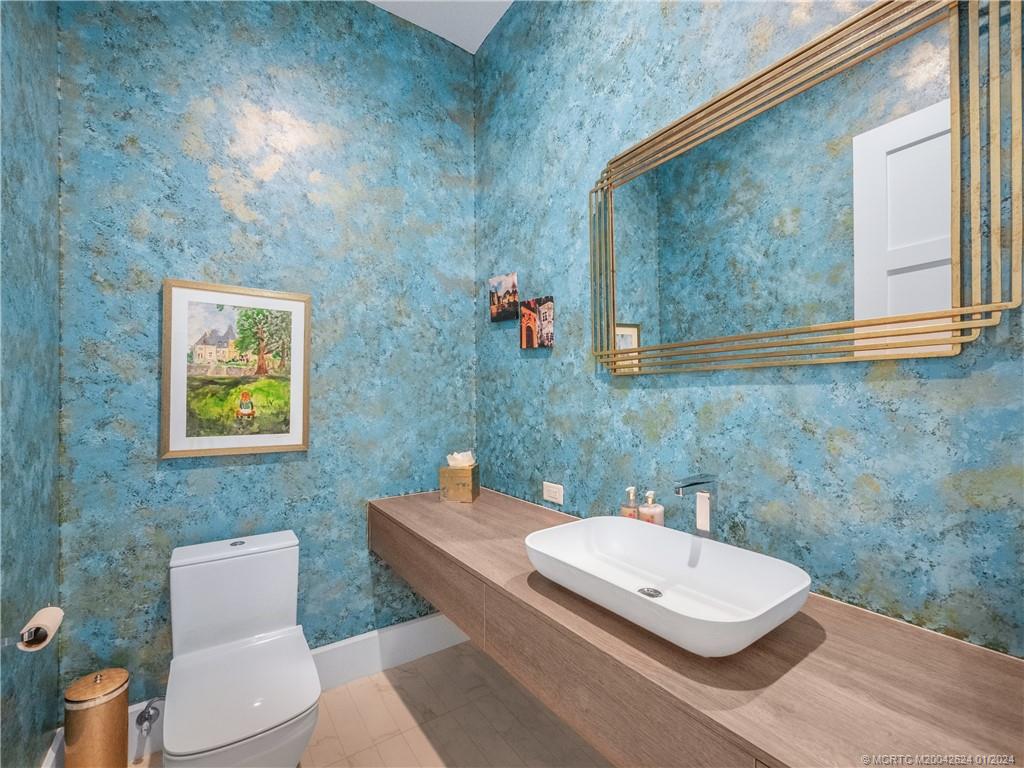 51 SE Seminole Street 401