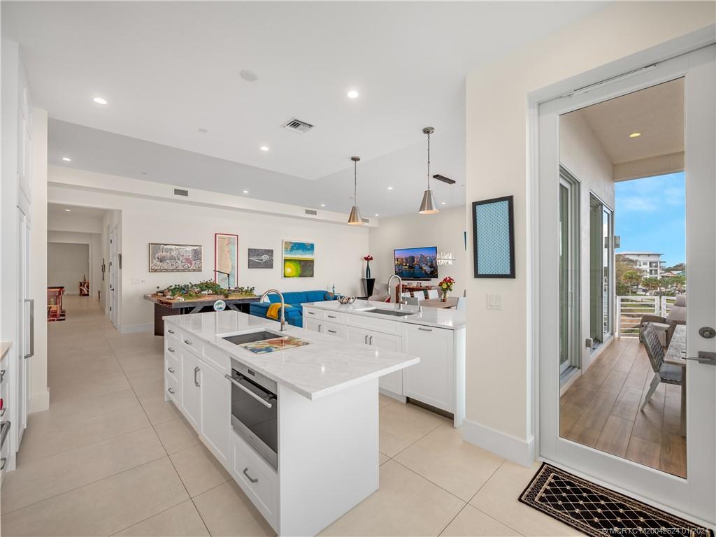 51 SE Seminole Street 401