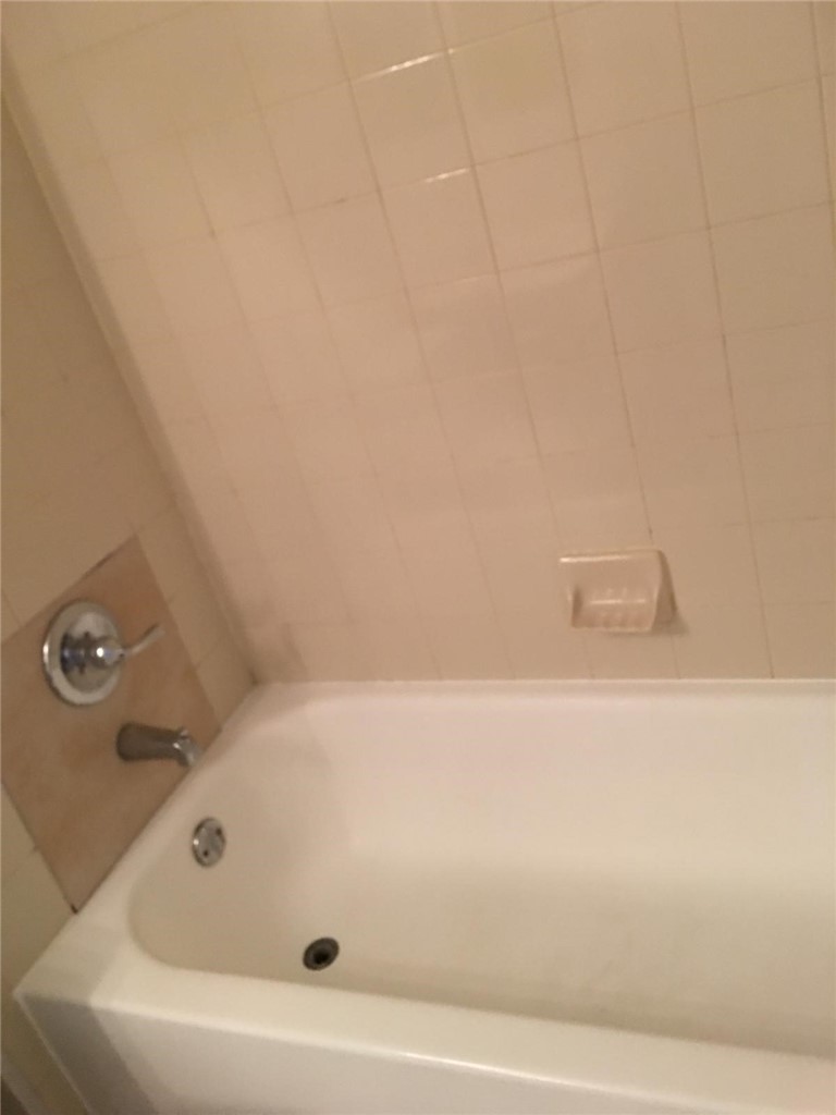 624 SW Saint Lucie Cres 105