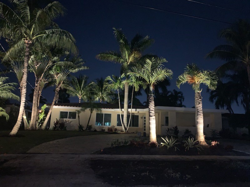 624 SW Saint Lucie Cres 105