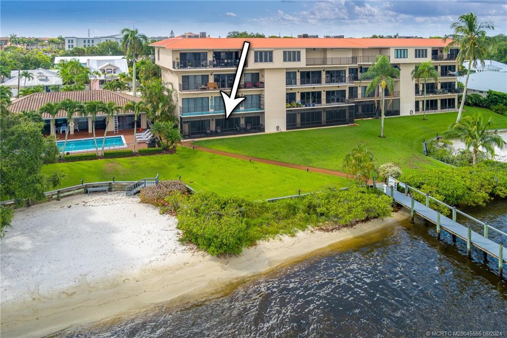 624 SW Saint Lucie Cres 105