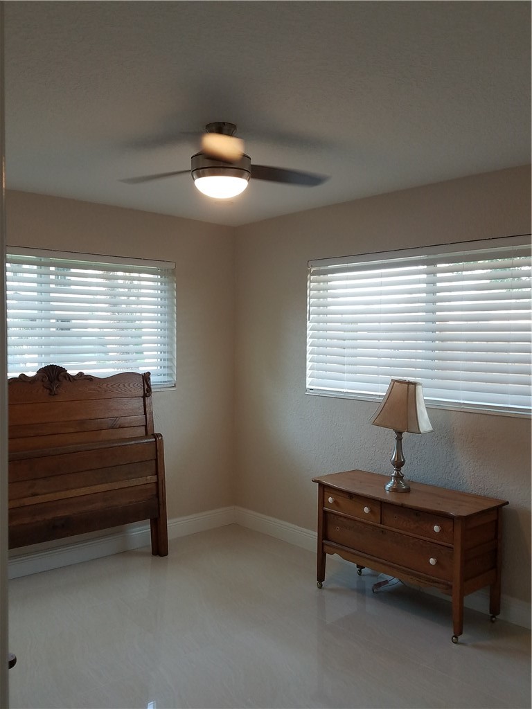 624 SW Saint Lucie Cres 105