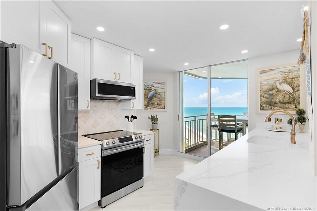 9600 S Ocean Drive 1401