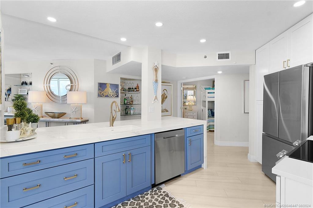 9600 S Ocean Drive 1401