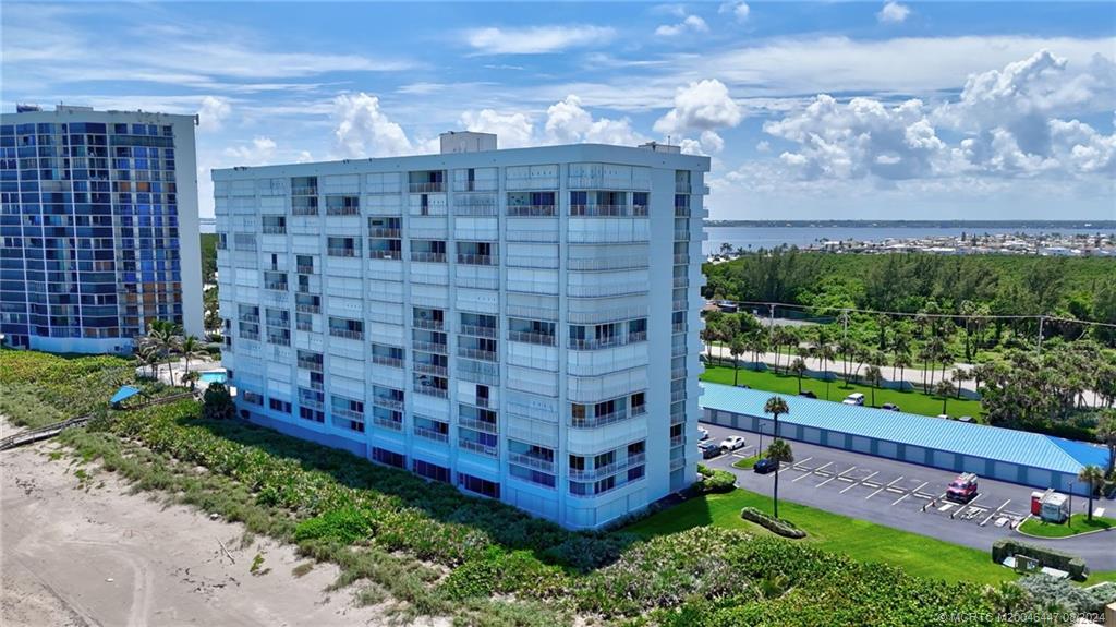 9600 S Ocean Drive 1401