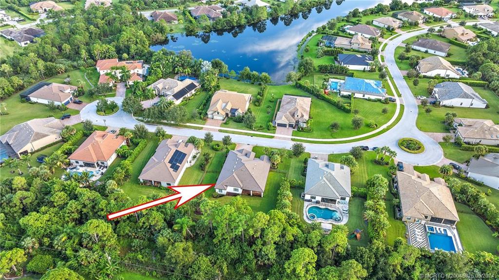 556 SW Sea Green Street