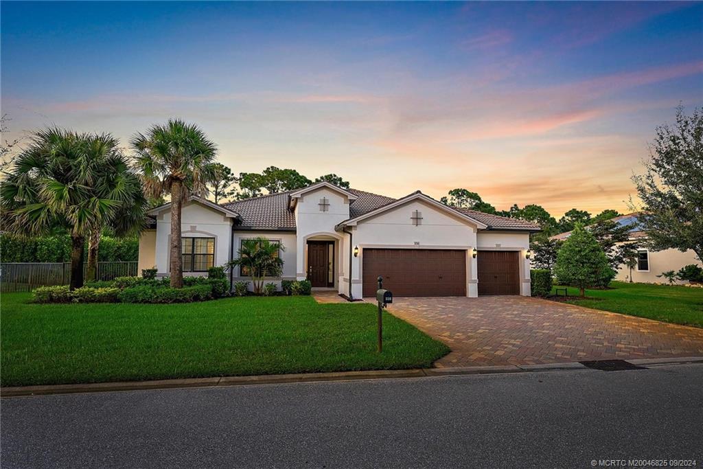 556 SW Sea Green Street