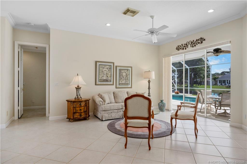 1081 SW Sand Oak Drive