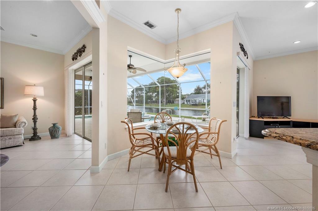 1081 SW Sand Oak Drive