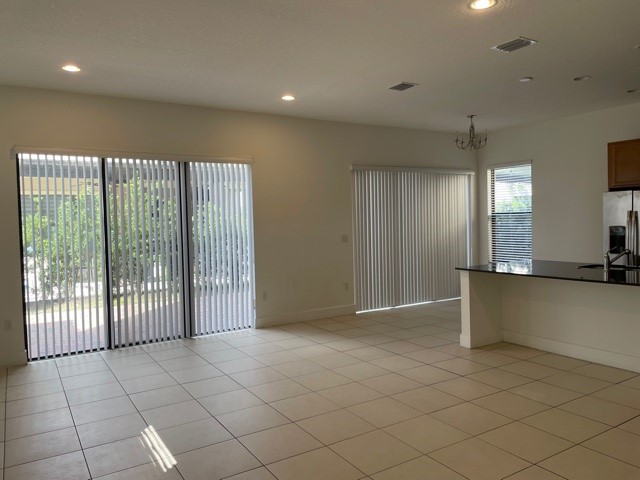 1081 SW Sand Oak Drive