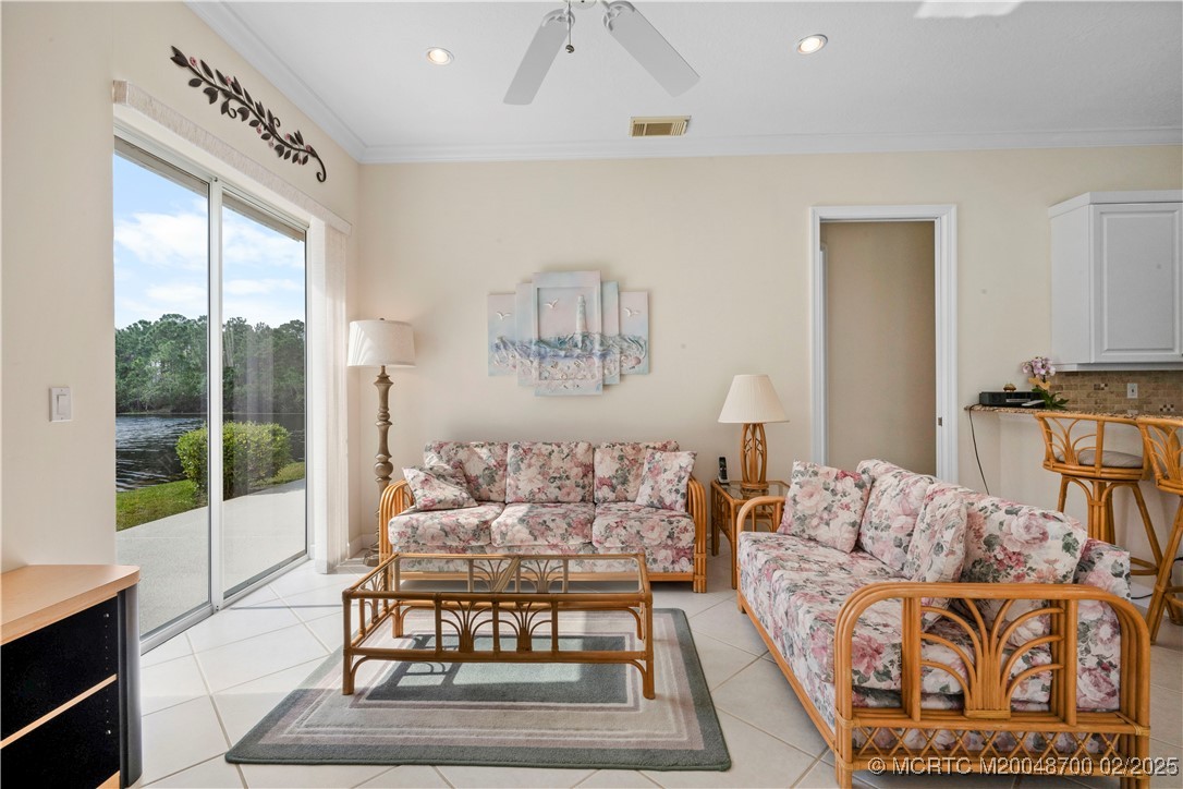 1081 SW Sand Oak Drive