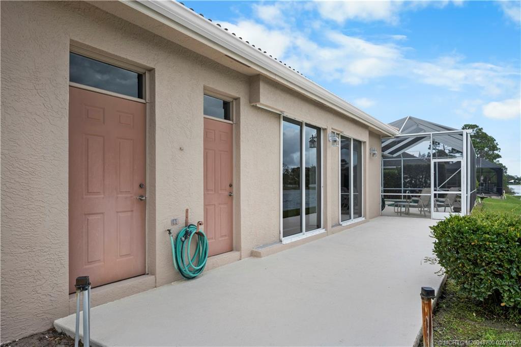 1081 SW Sand Oak Drive