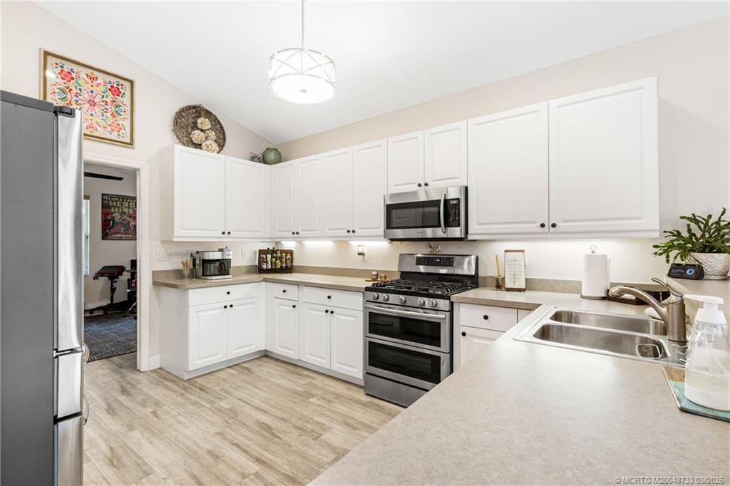 2394 SW Estella Terrace