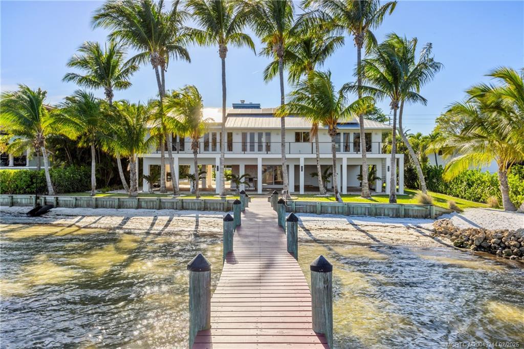 10 S Sewalls Point Road