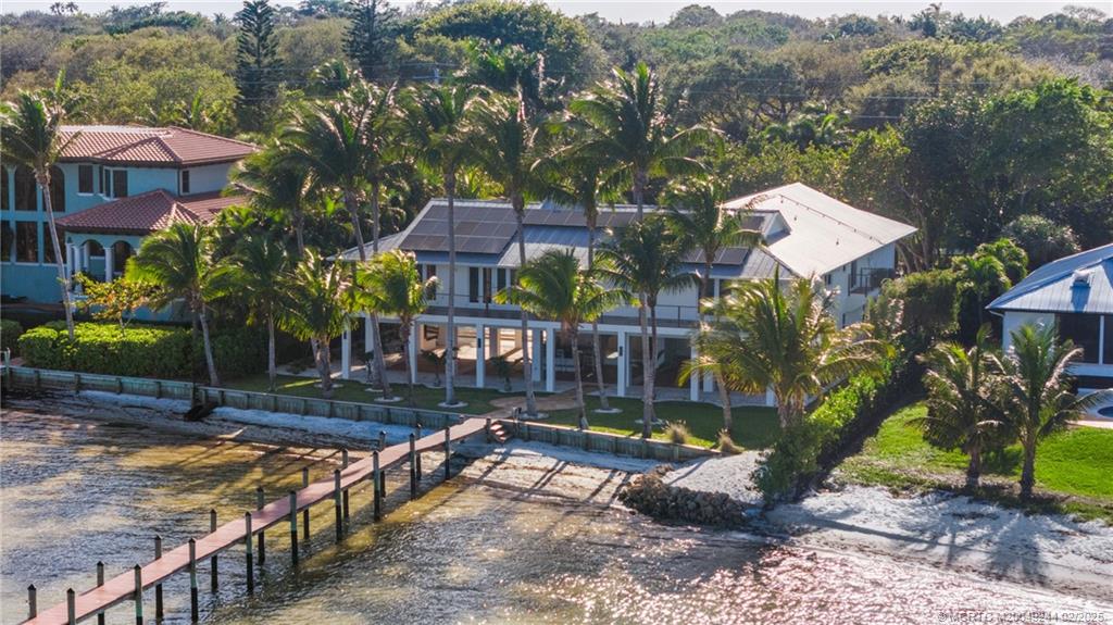 10 S Sewalls Point Road