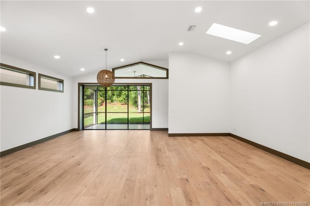 4248 SW Mallard Creek Trail