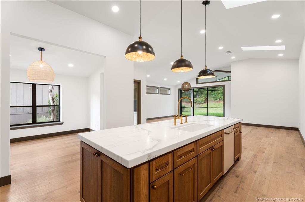 4248 SW Mallard Creek Trail