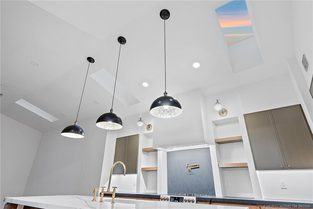 4248 SW Mallard Creek Trail